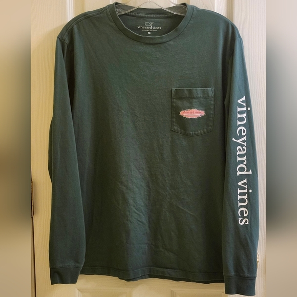 Vineyard Vines Other - Vineyard Vines Dark Green Long Sleeve Tee. Size Medium.